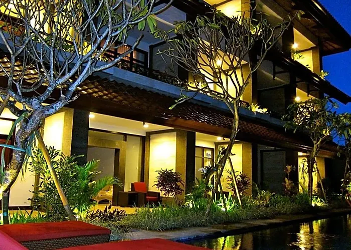 Hotel Ari Putri 3*